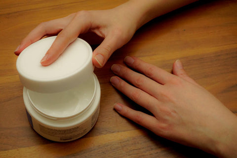 Body Butter or Lotion: Which Is Better for Dry Skin?