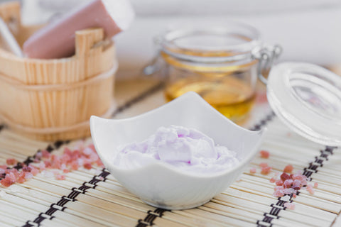 How to Make Body Lotion With Shea Butter at Home